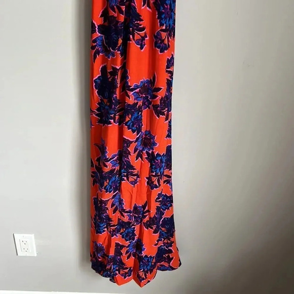 Lovers & Friends Golden Ray Maxi Dress - Picture 10 of 12